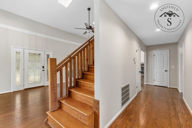 Building Photo - Gorgeous Rental Ready Today!!