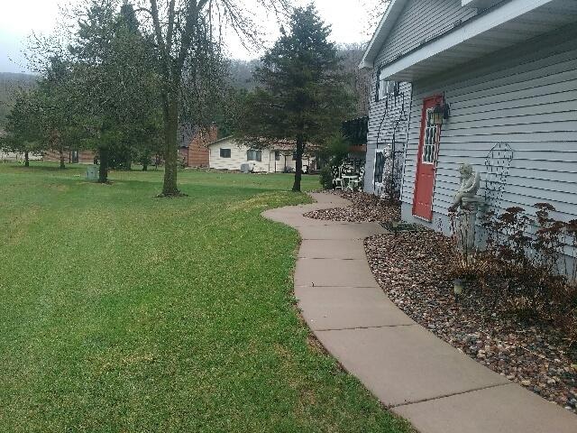 Building Photo - 68 Warren Ct