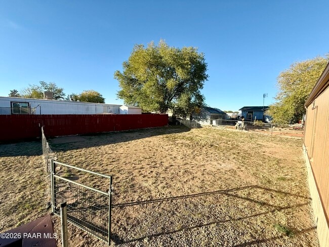 Building Photo - 950 Tumbleweed Dr