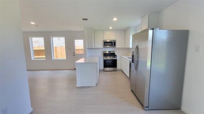 Building Photo - 6330 Geyser Starish Dr