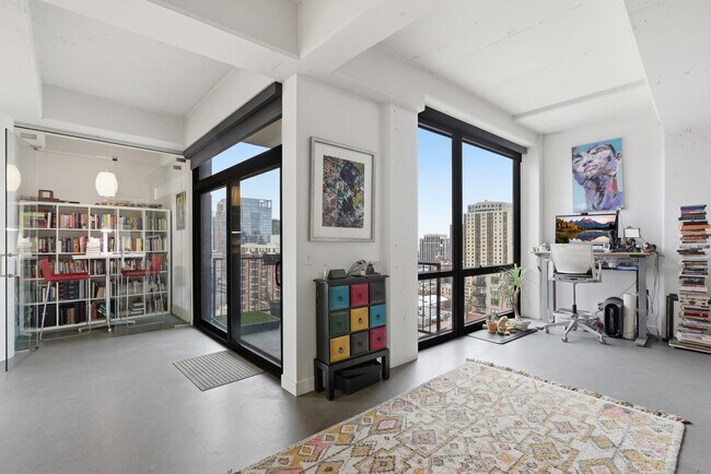 Building Photo - 1530 S State St