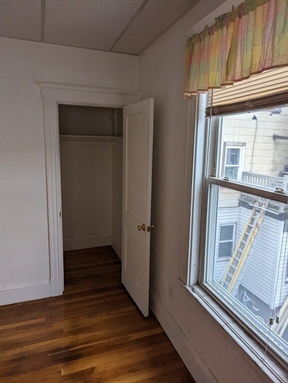 Building Photo - 545 Revere St