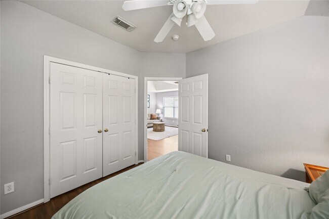 Building Photo - 3711 Hill Family Ln