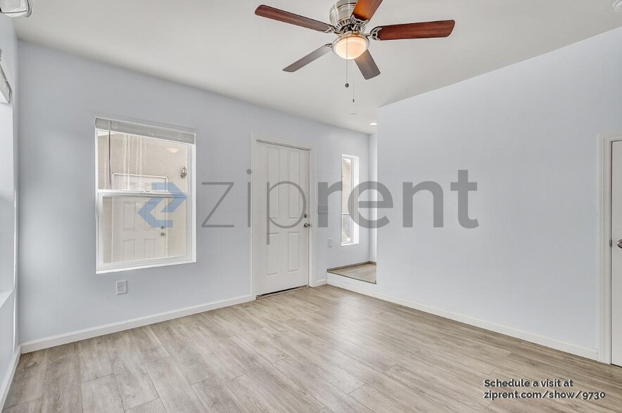 Building Photo - 969 S Lorena St