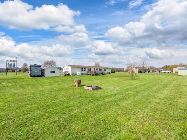 Building Photo - 13675 Woodbridge Rd