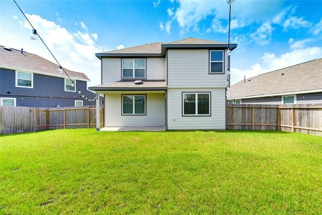 Building Photo - 2404 Shellcracker Dr