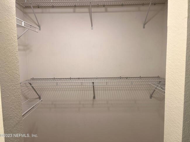 Building Photo - 6580 Gentle Oaks Dr N