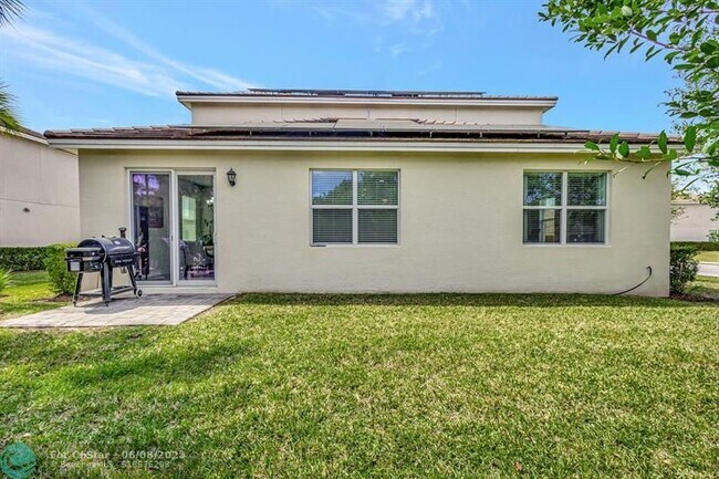 Building Photo - 92 Palmetto Ln