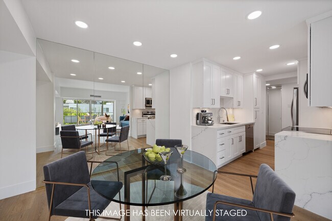 Dining Room - 1155 N La Cienega Blvd