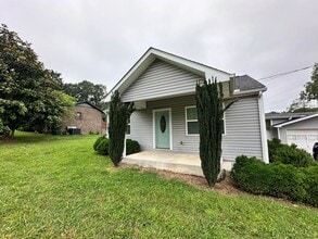 Building Photo - 2 Bedroom 1 Bath House in Benton