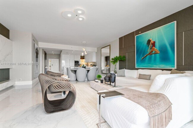 Building Photo - 19143 Fisher Island Dr