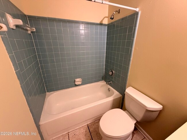 Building Photo - 7045 Prellie St