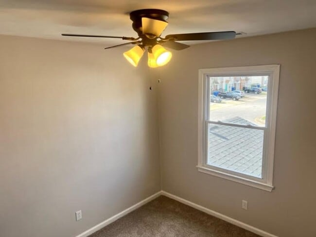 Building Photo - FOR RENT ROSEMONT AREA / VIRGINIA BEACH