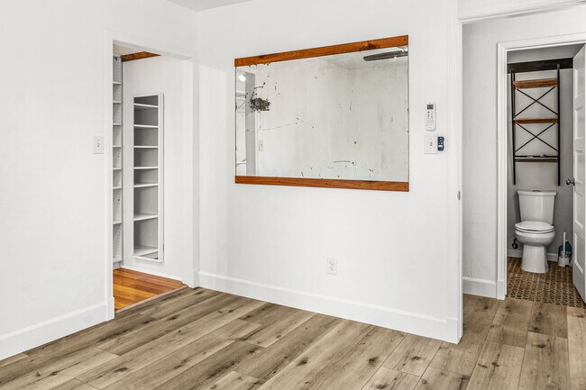 Building Photo - 6265 Romo St