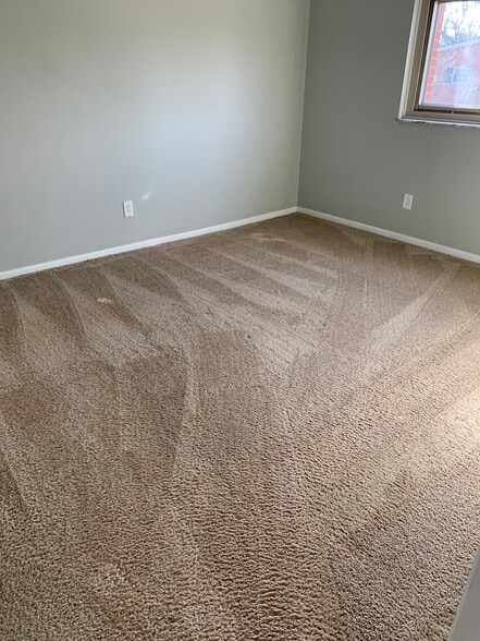 Bedroom Two - 880 N Adams Rd