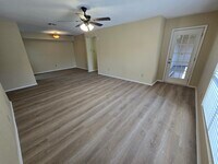 Building Photo - 5669 Birchmont Dr