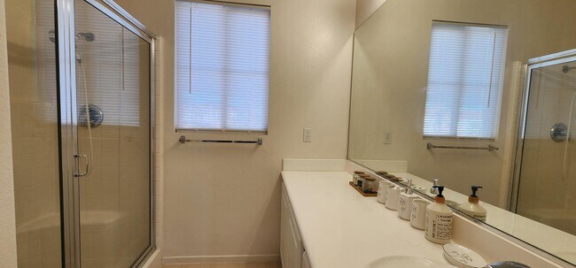 Building Photo - 1687 E Balsam Mist Ave