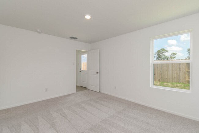 Building Photo - 355 Bush Mdw Ln