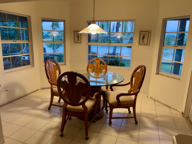 Building Photo - 24769 Paradise Rd