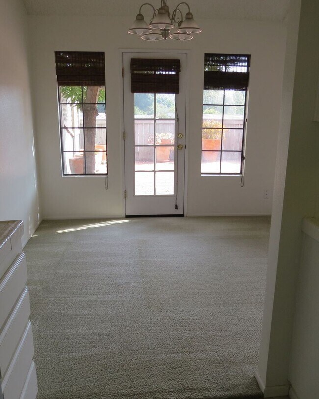 Building Photo - 2 br, 2.5 bath House - 842 Huasna Road