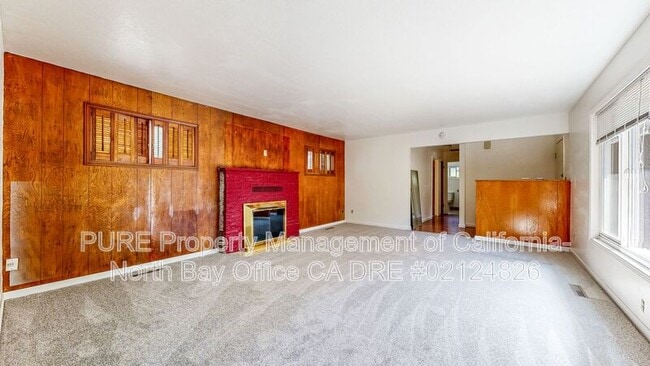 Building Photo - 791 Dutton Ave