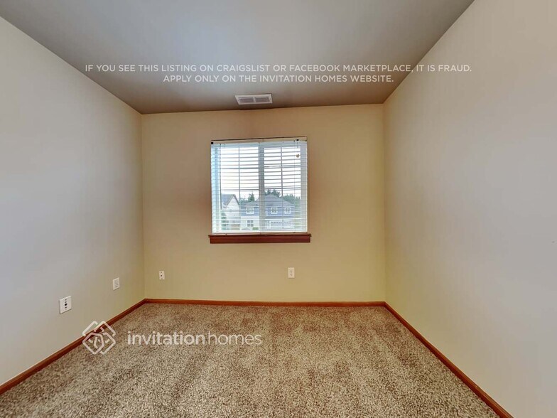 Building Photo - 13827 172nd Pl E