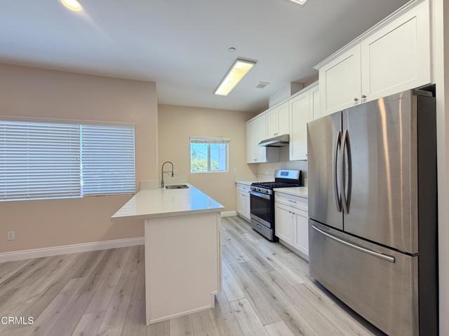 Building Photo - 2500 Hermosa Ave