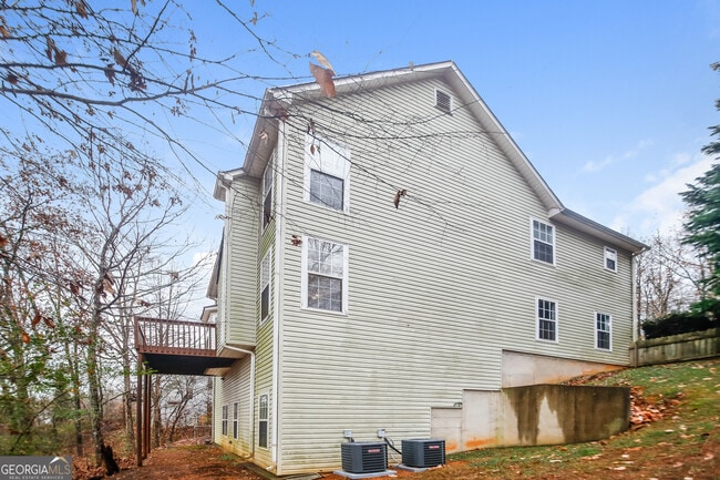 Building Photo - 30 Mountain Trail Ct SW