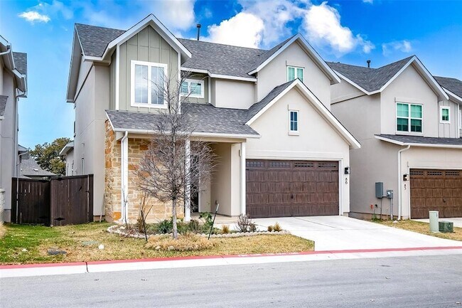 Building Photo - 600 C-Bar Ranch Trl
