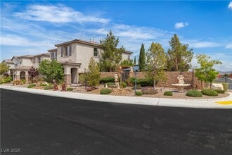 Building Photo - 10988 Wonder Hills St