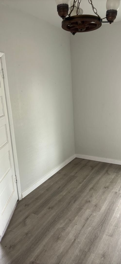 Building Photo - Charming 2 Bedroom 1 Bath Home for Rent/ Rent Reduced