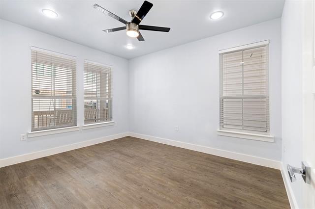 Building Photo - 203 S Village Way