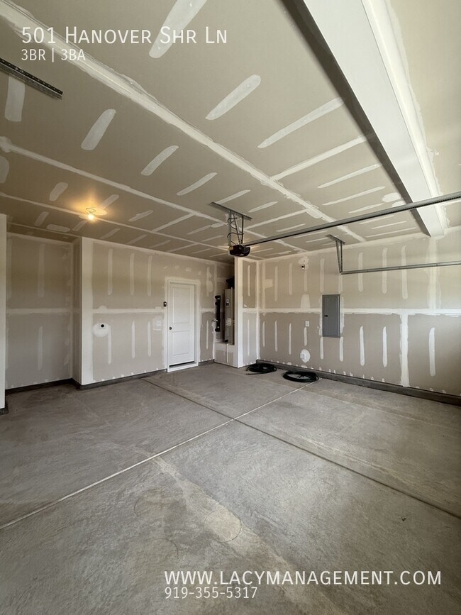 Building Photo - 501 Hanover Shr Ln