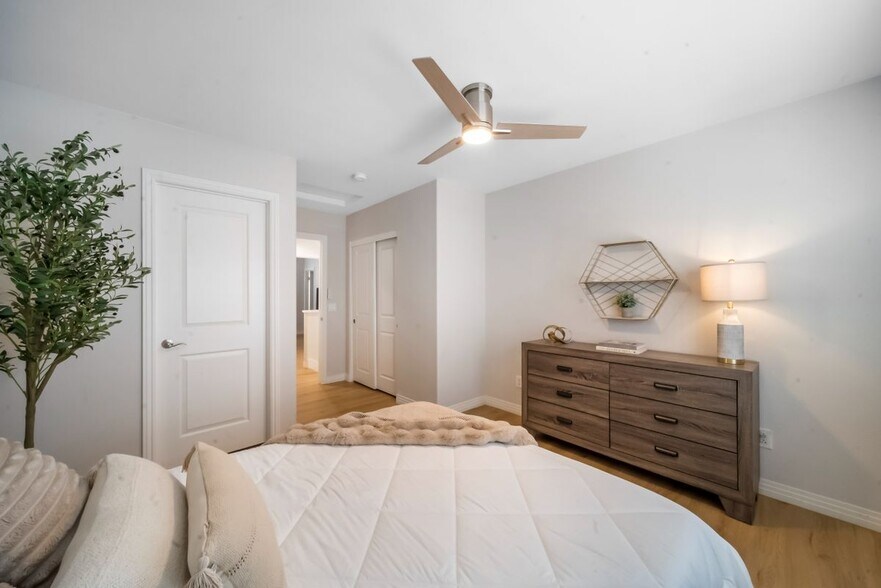 Building Photo - 52154 Rosewood