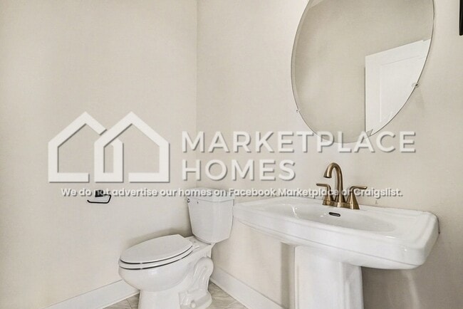 Building Photo - 978 Dozier Pl