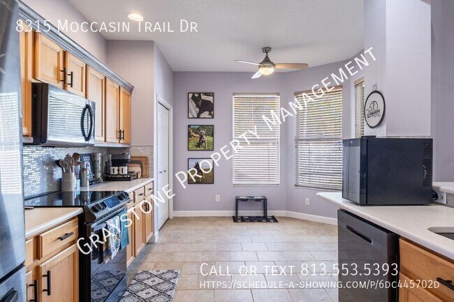 Building Photo - 8315 Moccasin Trail Dr