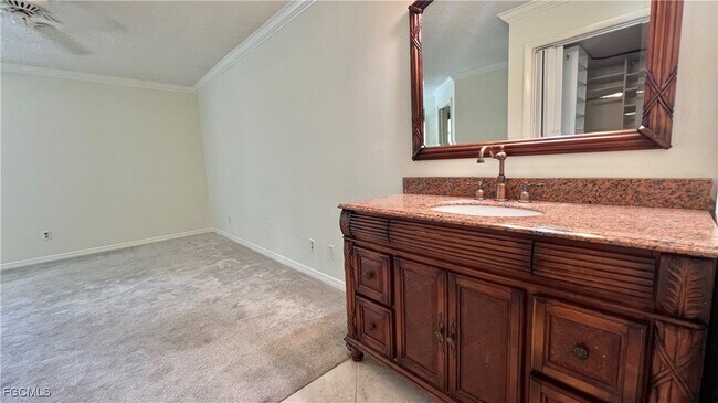 Building Photo - 15126 Parkside Dr