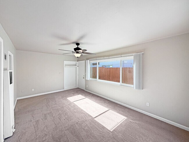Building Photo - SD: 3BD/1.5BA Apartment in Normal Heights with Reserved Parking