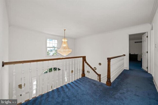 Building Photo - 253 Peoples Way