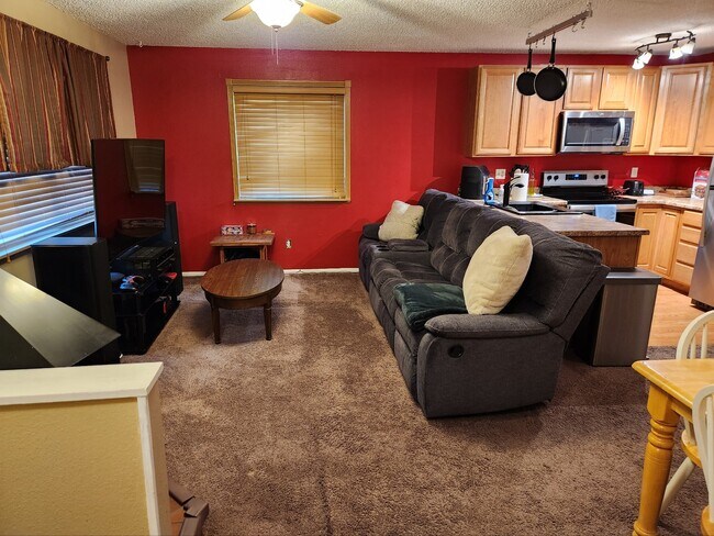 Building Photo - 5502 Dunbar Ct