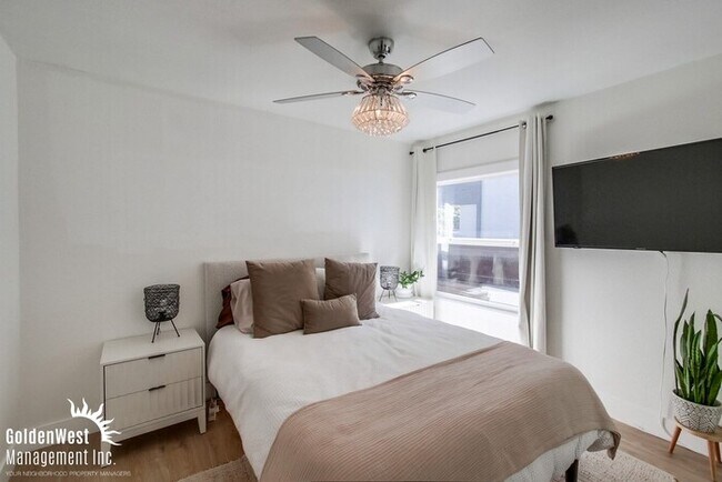 Building Photo - Beautifully Remodeled 4Bdm 2Ba Home with Detached Room/Gym Home in Talmadge Neighborhood.