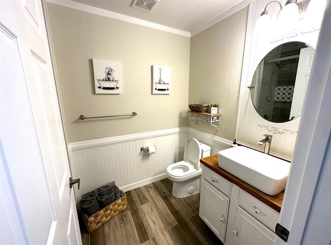 Building Photo - 4006 Santa Maria Dr