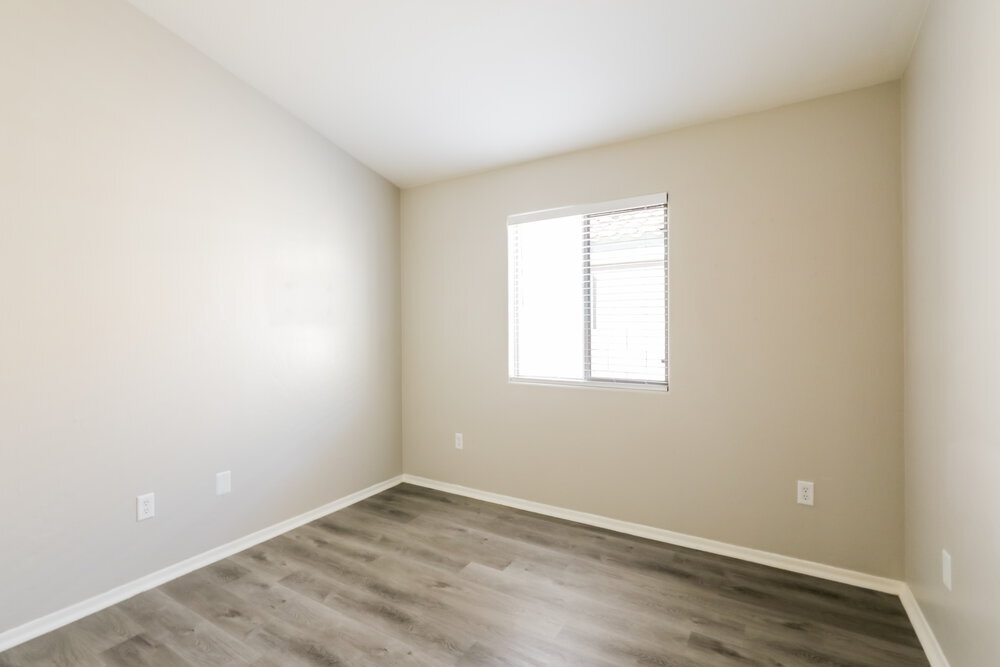 Building Photo - 6898 W Quailwood Way