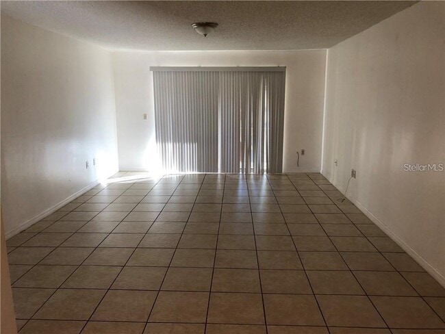 Building Photo - 4213 S Semoran Blvd