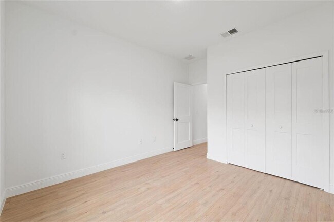 Building Photo - 17143 SW 40th Terrace