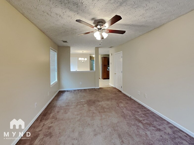 Building Photo - 161 Alton Cir