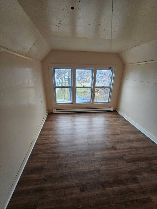 Building Photo - 2690 S 10th St