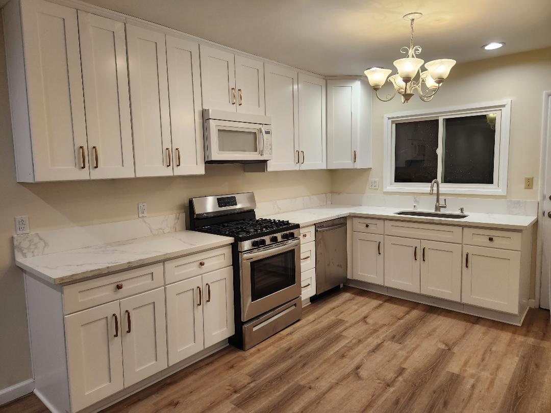 Building Photo - 2226 Mathews Ave