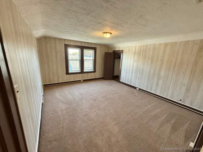 Building Photo - 26.5 Bridgeport Ave