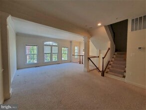 Building Photo - 1625 Whitehall Dr